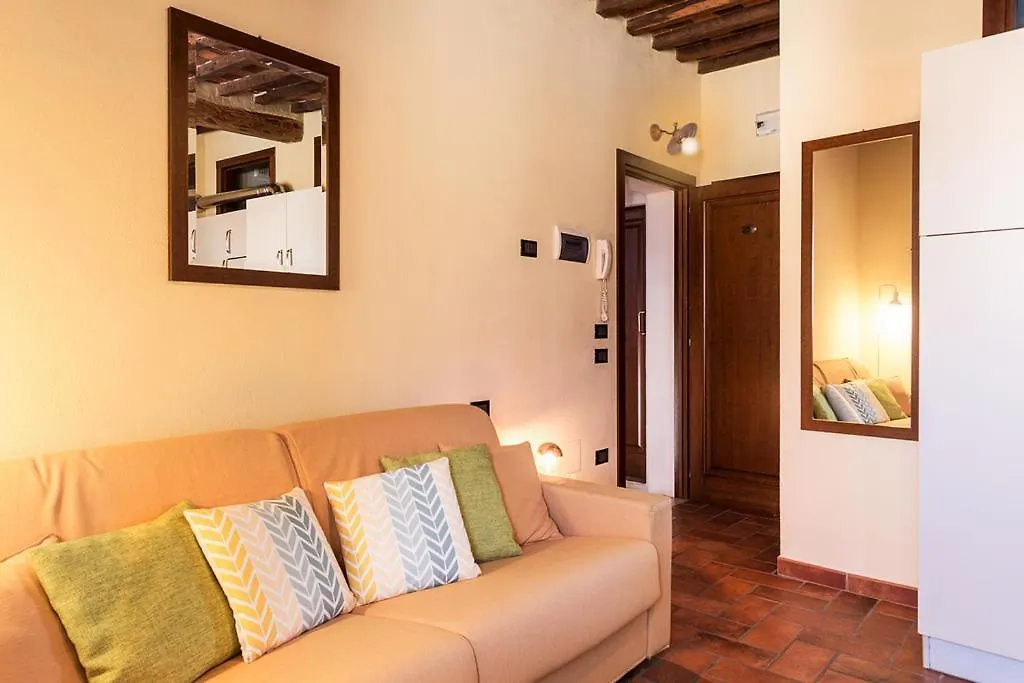 Massa Alta B&B E Appartamenti 마사마리티마