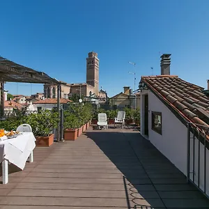 Hotel Pantalon Venise